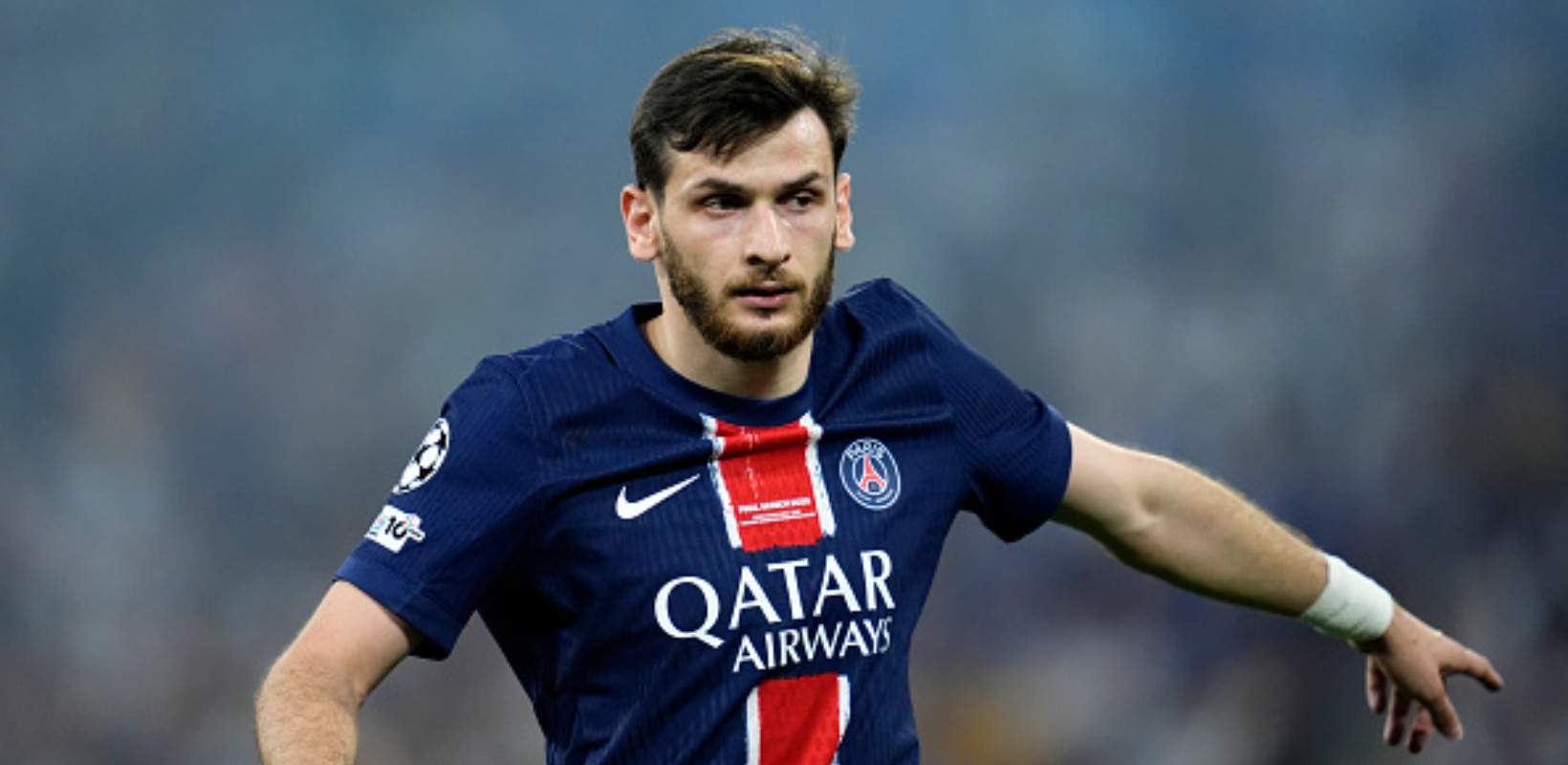 Порно оның ессіздігін көрсетті Кемел қожайын бұйырды